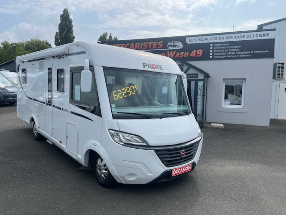 camping car PILOTE  ESSENTIEL G 740 modèle 2019