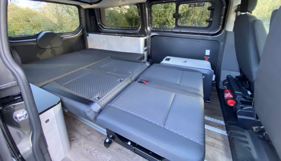 DETHLEFFS  GLOBEVAN TRAIL CAMP TWO