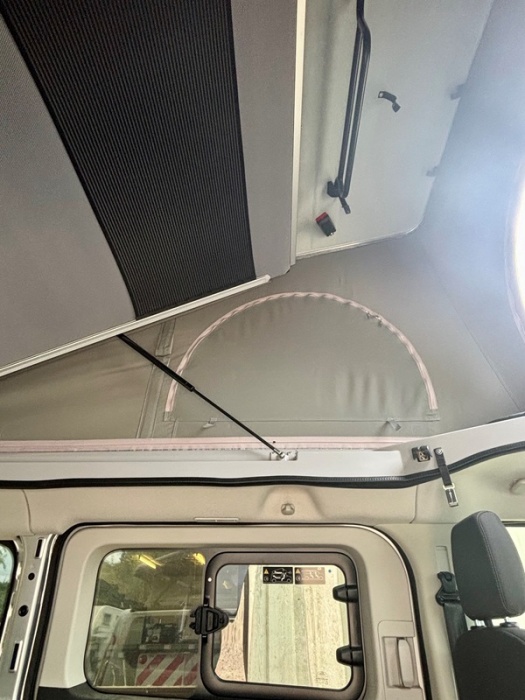 DETHLEFFS  GLOBEVAN TRAIL CAMP TWO
