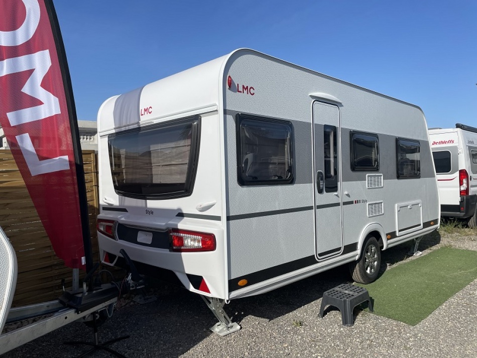 LMC  STYLE 460 E