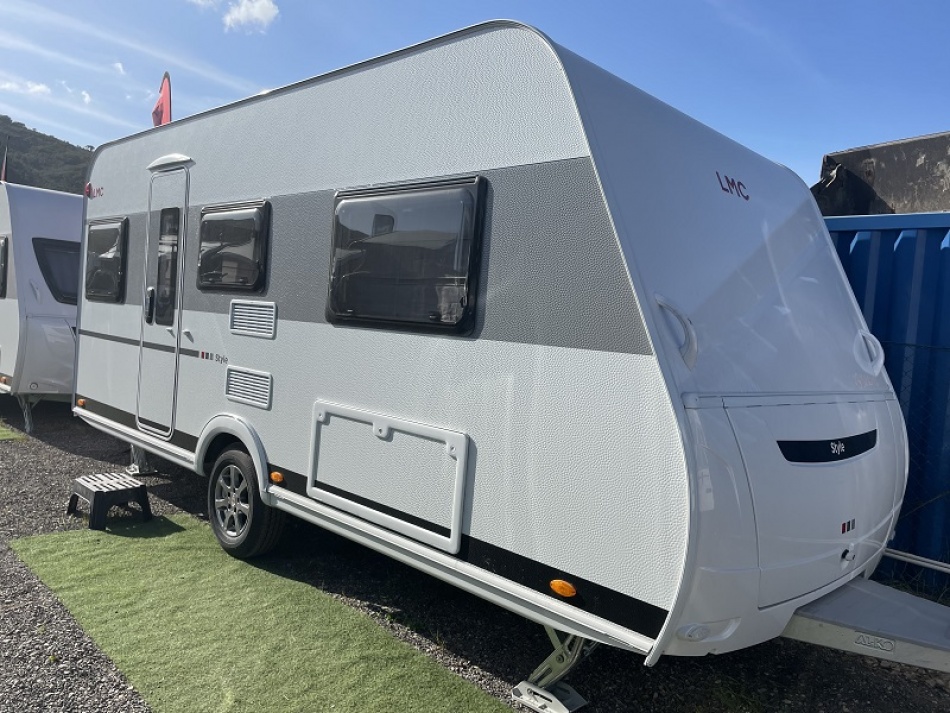 LMC  STYLE 460 E