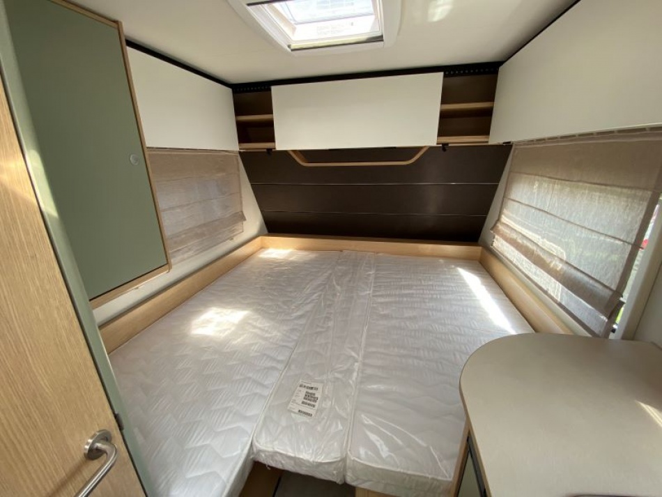 LMC  STYLE 460 E