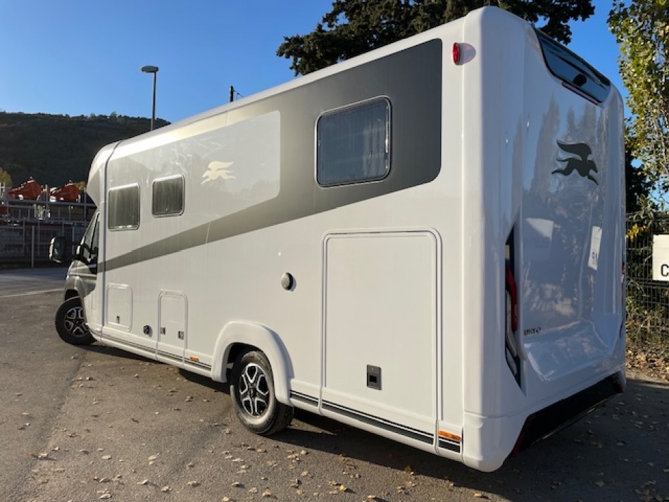 LAIKA  KREOS L 5009