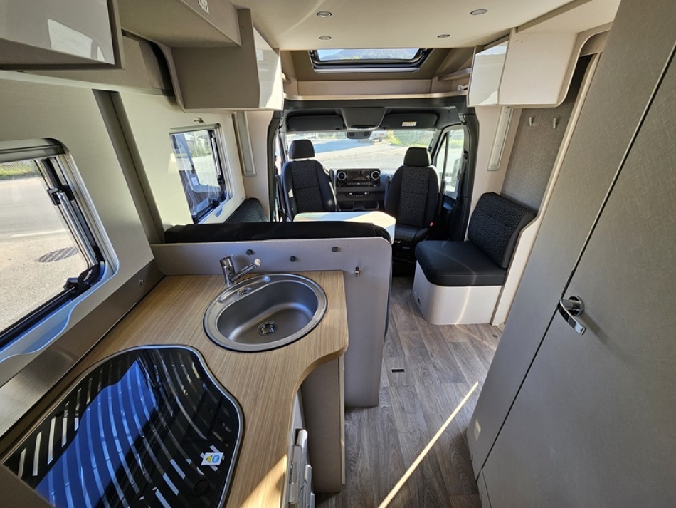 HYMERMOBIL  TRAMP S 585