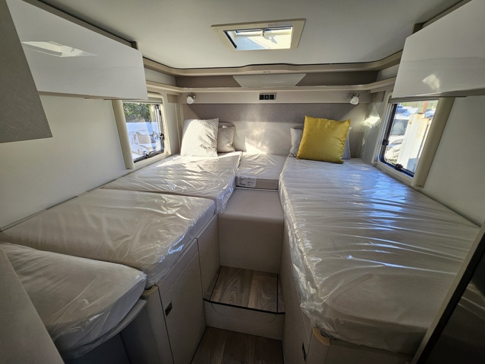 HYMERMOBIL  TRAMP S 585