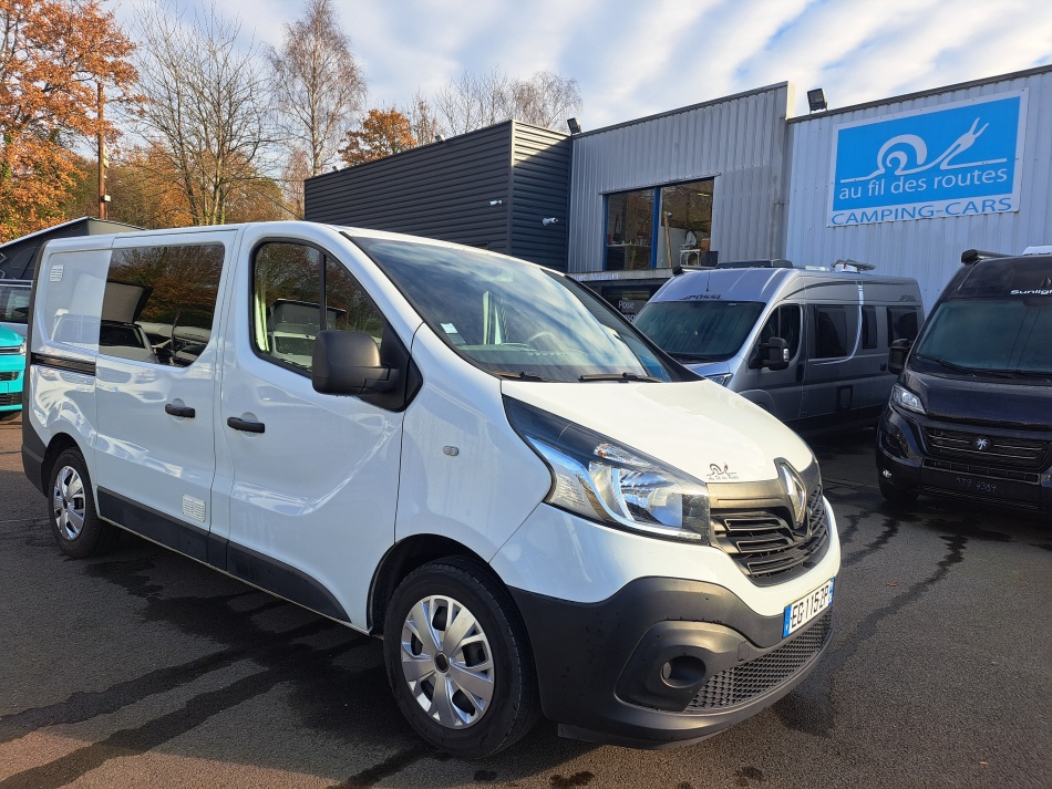 camping car INCONNU  RENAULT TRAFIC modèle 2016