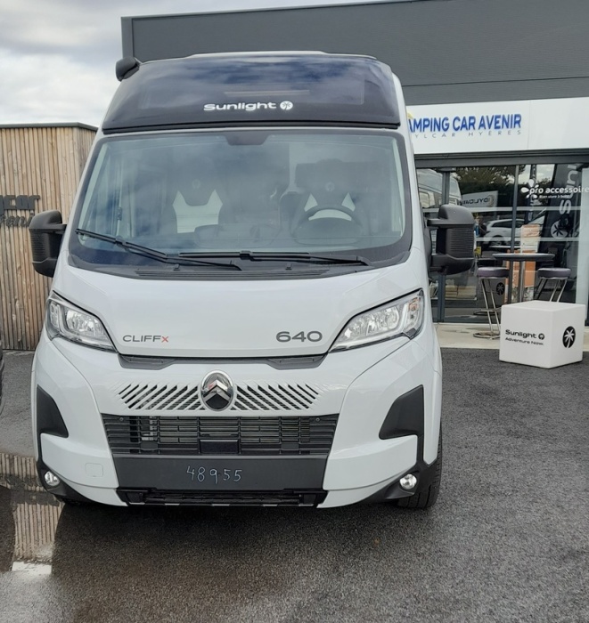camping car SUNLIGHT  CLIFF CLIFF 640 X modèle 2026