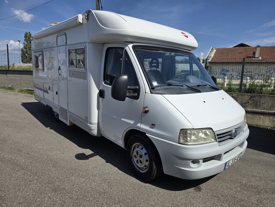 camping car BURSTNER  T 605 mod&egrave;le 2003