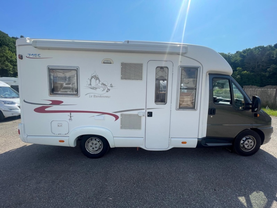 camping car RAPIDO  CAMPING CAR PROFILE 746 C LE R modèle 2006