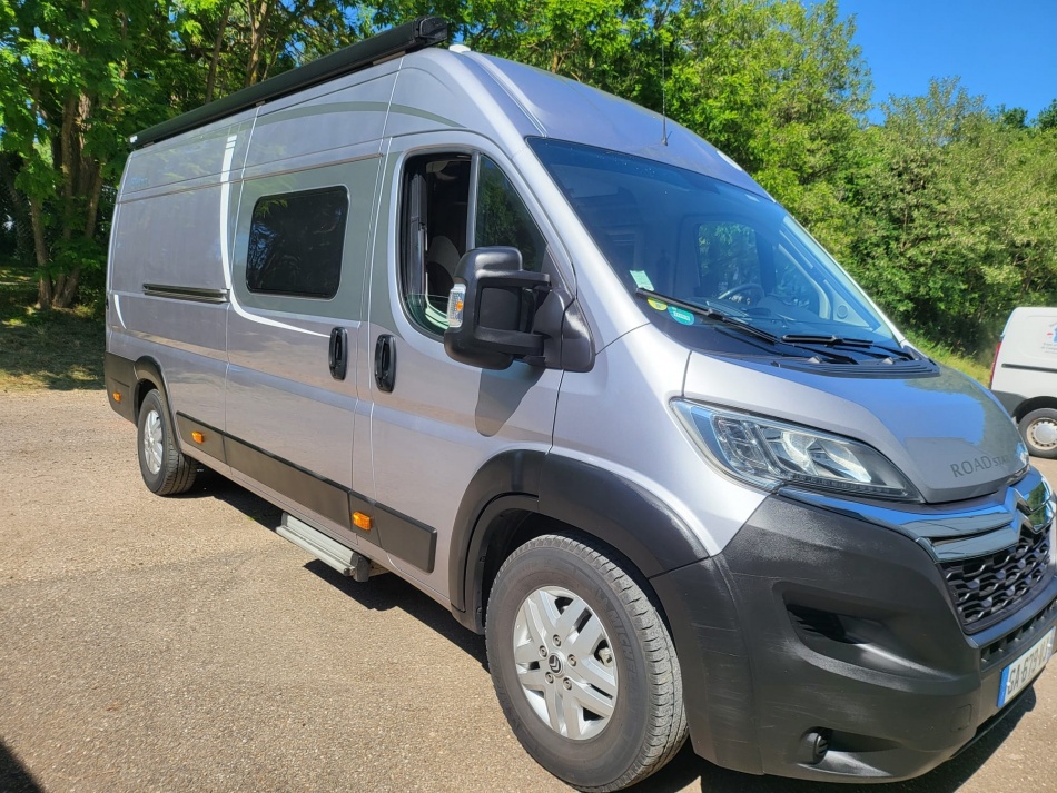 camping car POSSL  FOURGON AMENAGE ROADSTAR 640 D modèle 2021