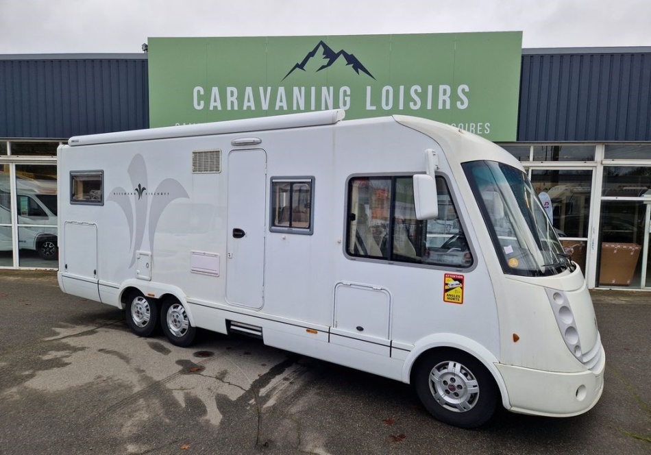 camping car NIESMANN BISCHOFF  ARTO 74 LE mod&egrave;le 2011