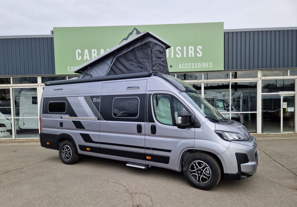camping car ADRIA  TWIN 640 SGX modèle 2026