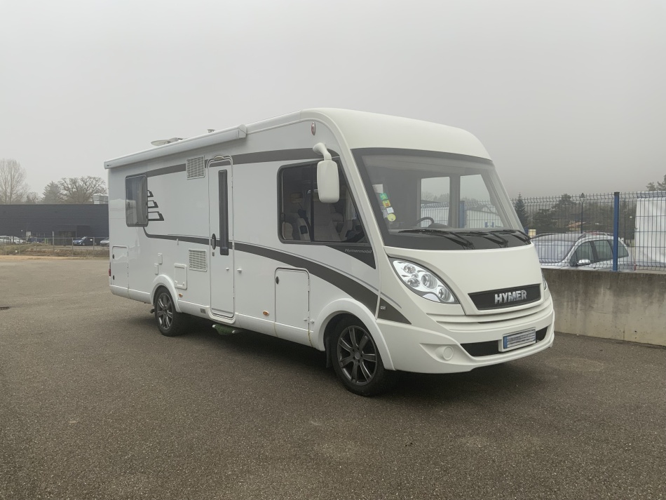 camping car HYMER  B698 HYMERMOBIL modèle 2015