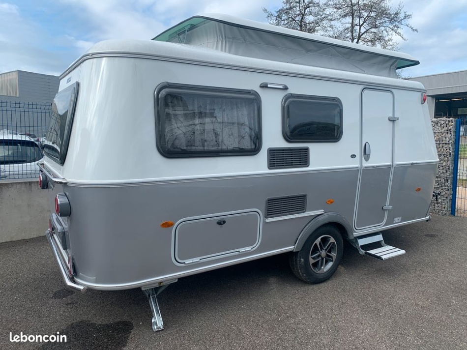 caravane ERIBA  TOURING 530 URBAN TOURING 530  modèle 2024