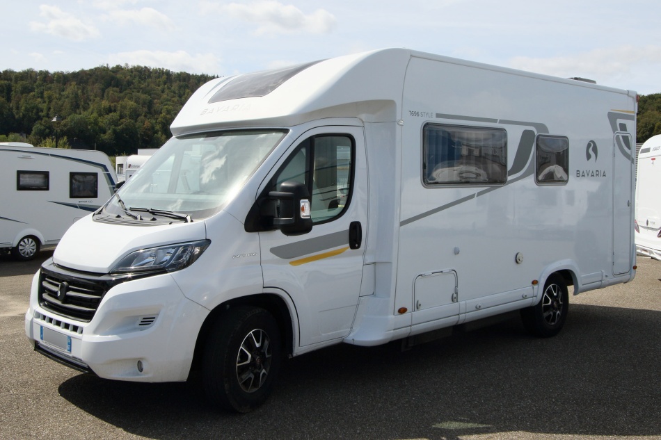 camping car BAVARIA  T696 Y696 mod&egrave;le 2020