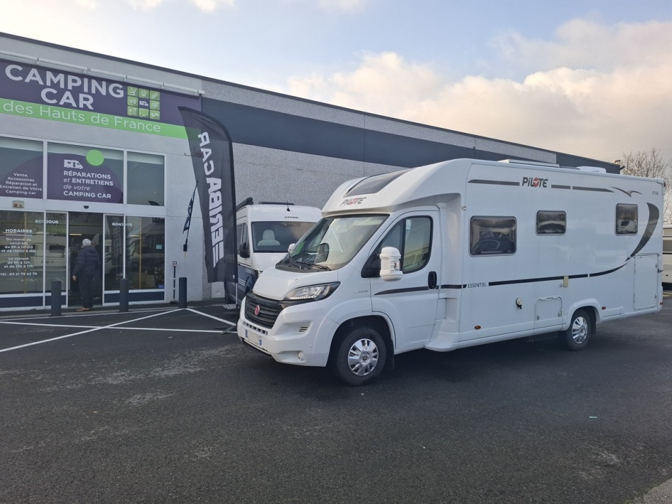 camping car PILOTE  P746 ESSENTIEL mod&egrave;le 2018