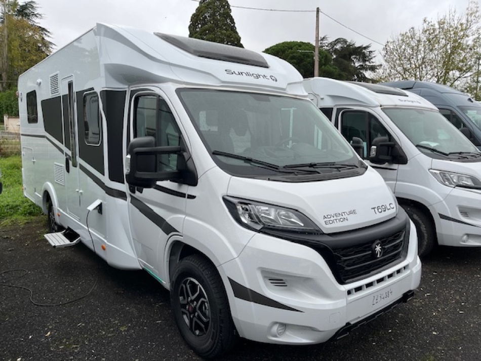 camping car SUNLIGHT  T69LC AVENTURE EDITION BOITE A modèle 2024