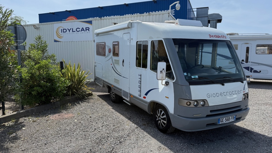 camping car DETHLEFFS  GLOBETROTTER i6851 mod&egrave;le 2001