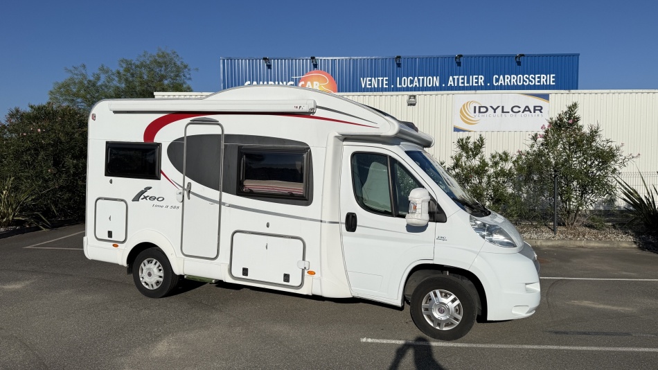 camping car BURSTNER  FT IXEO IT585 mod&egrave;le 2012