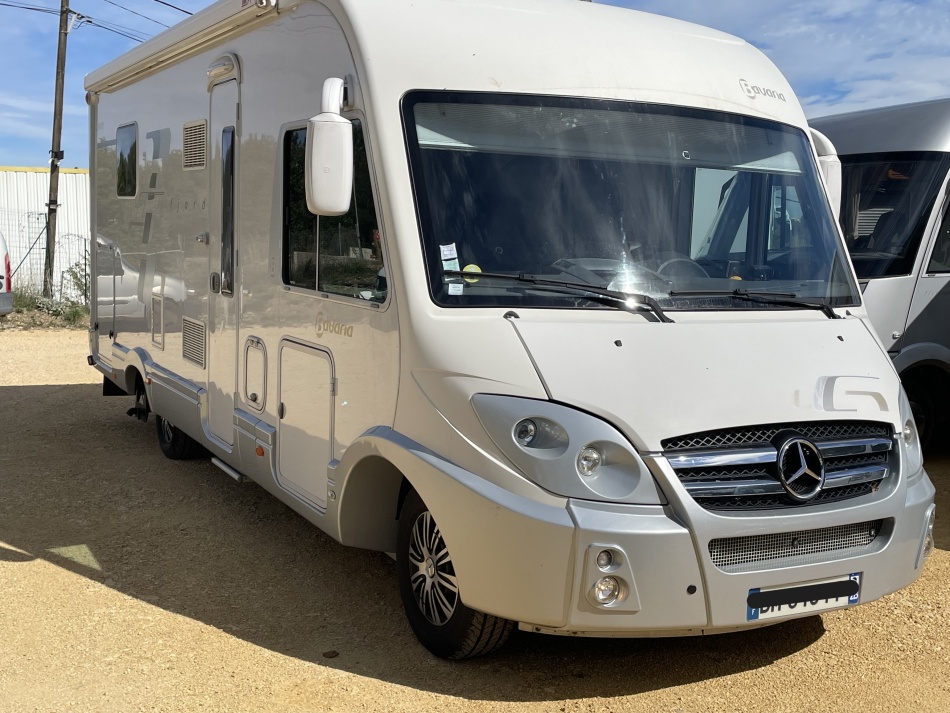 camping car BAVARIA  FJORD I 7403 LC modèle 2011