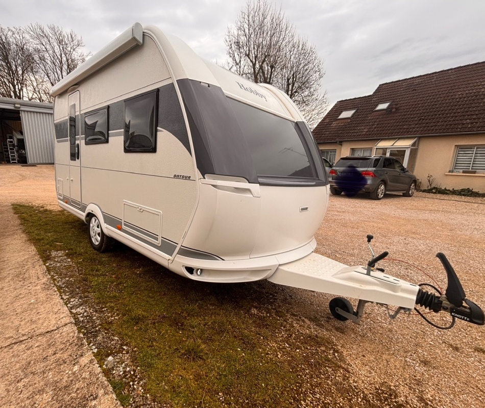 caravane HOBBY  ONTOUR 390 SF mod&egrave;le 2024