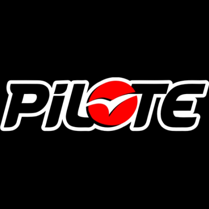 camping car PILOTE  ESSENTIEL P696 modèle 2020