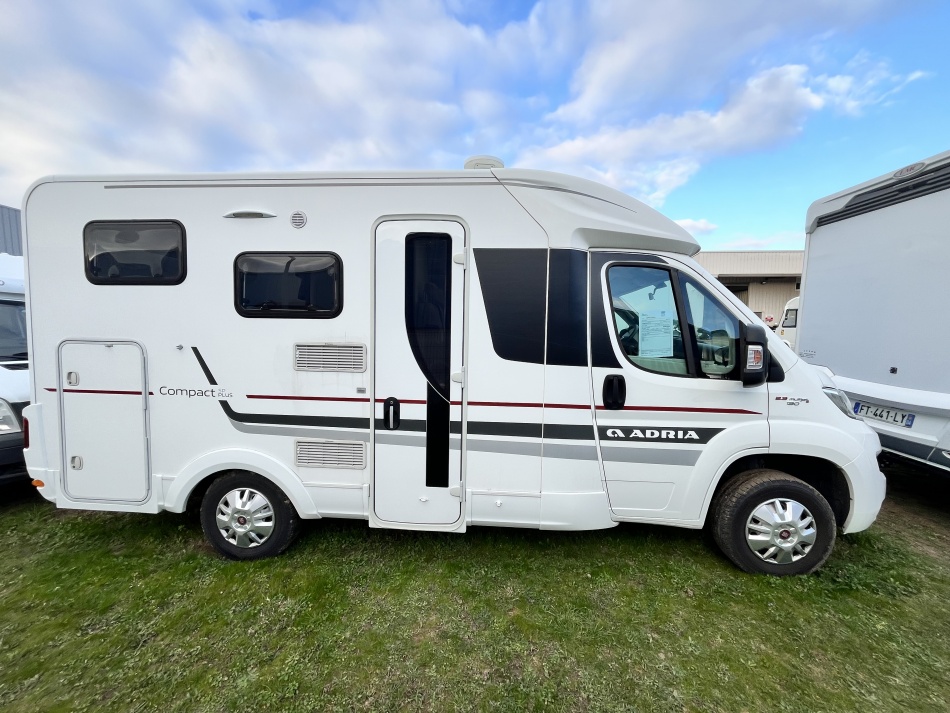 camping car ADRIA  PROFILE COMPACT SP PLUS mod&egrave;le 2017