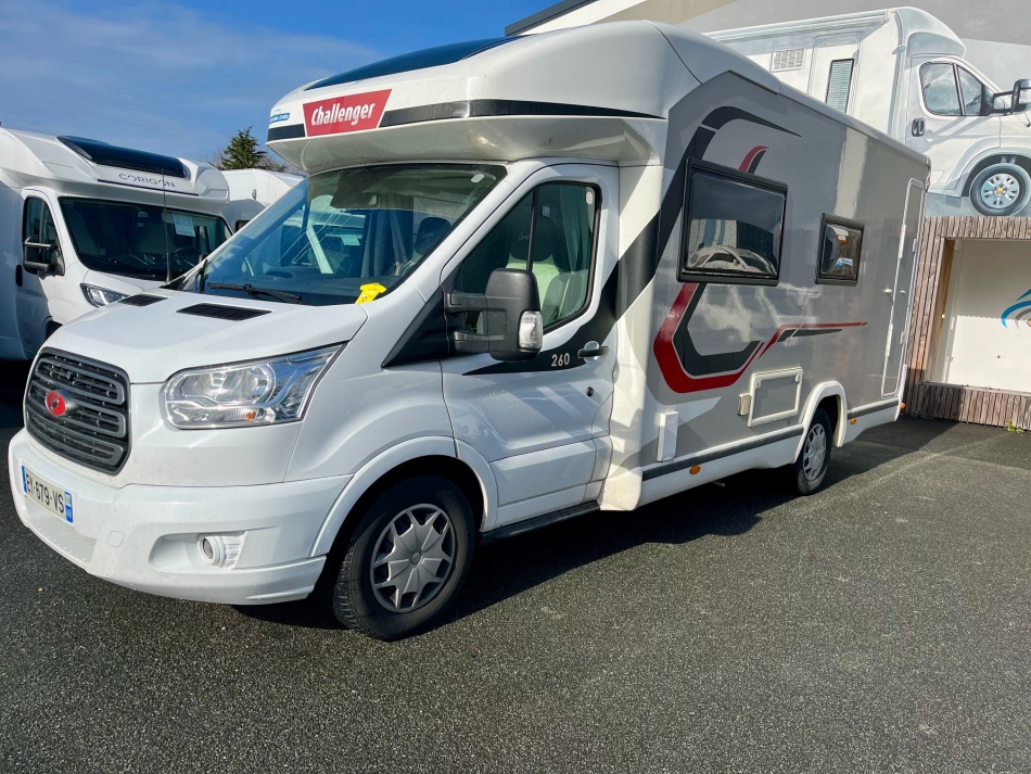 camping car CHALLENGER  GRAPHITE 260 mod&egrave;le 2018