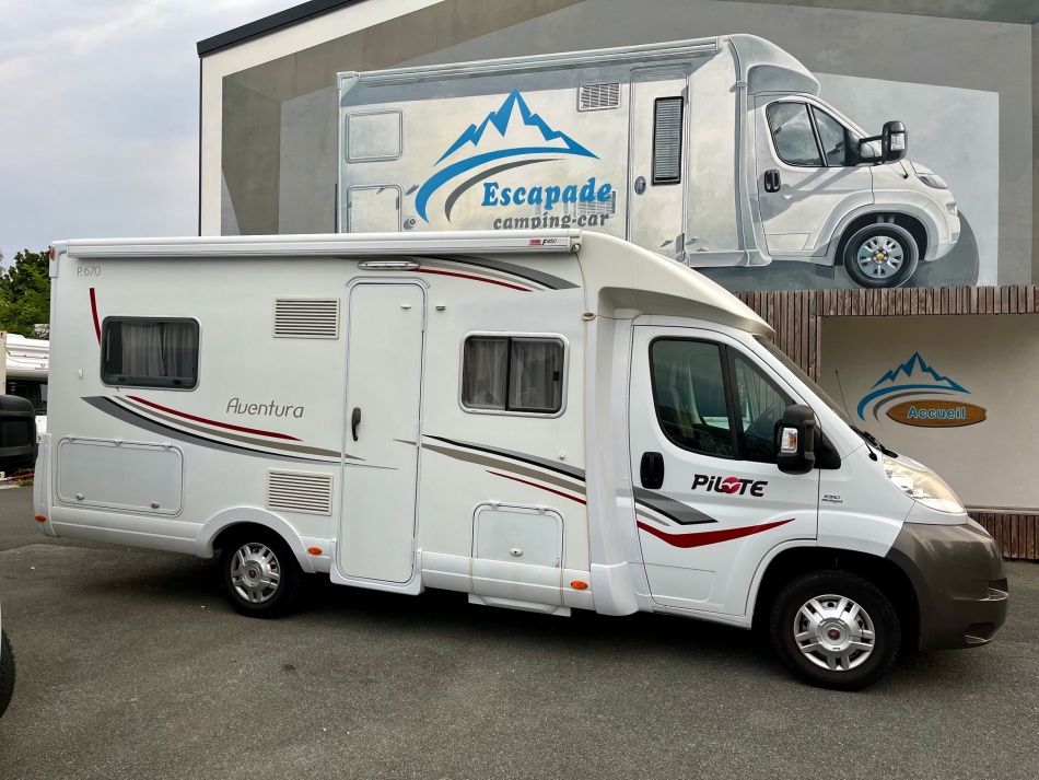 camping car PILOTE  P670 P670 AVENTURA modèle 2012