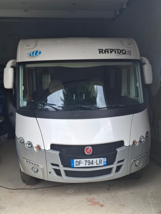 camping car RAPIDO  9000 DFH modèle 2014