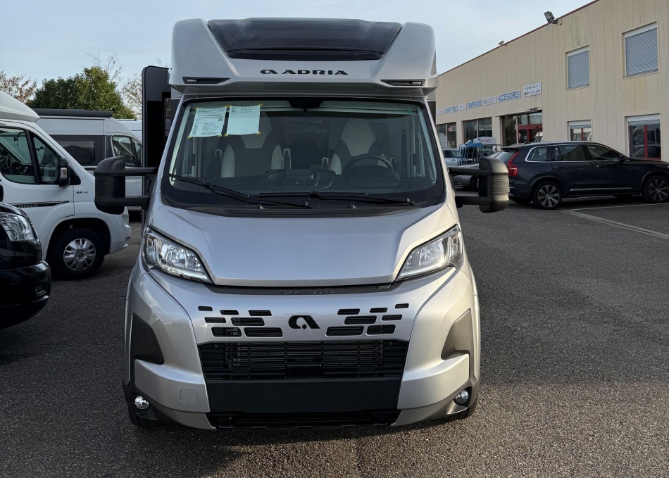 camping car ADRIA  MATRIX 650 DL 60 TH ANNIVERSAR mod&egrave;le 2026
