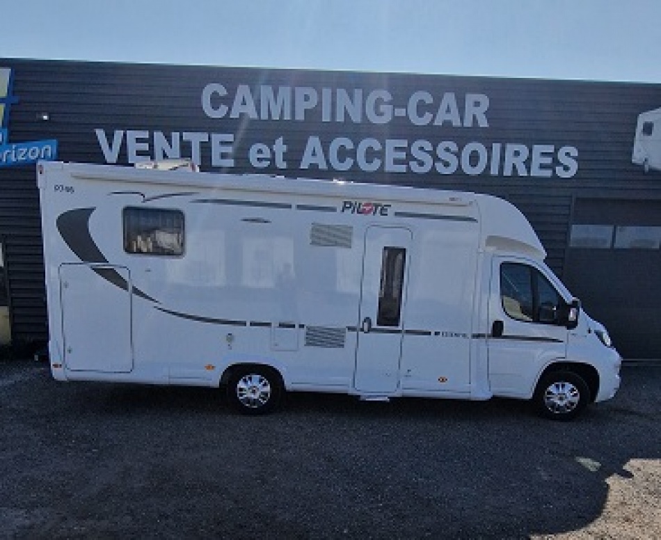 camping car PILOTE  P746 P746 modèle 2018
