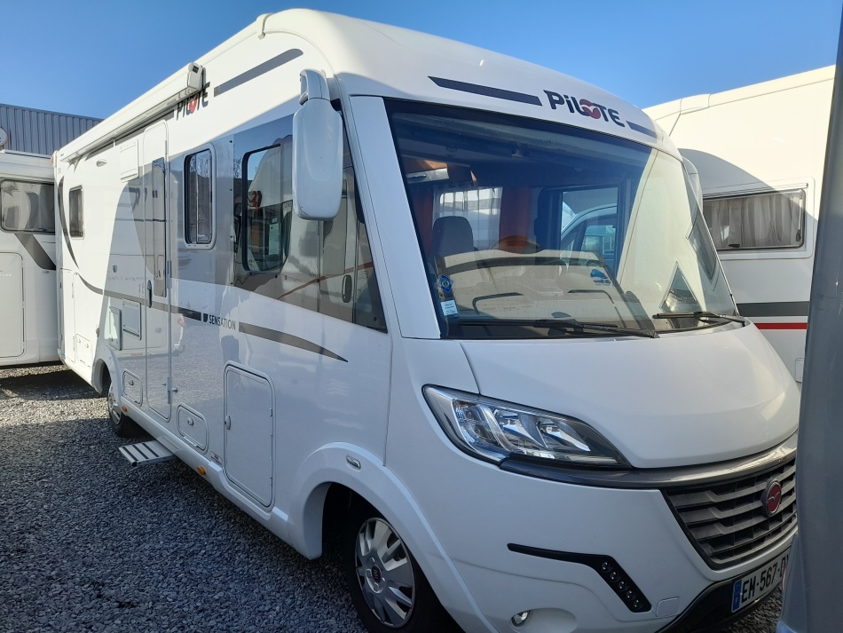 camping car PILOTE  G741C SENSATION modèle 2017