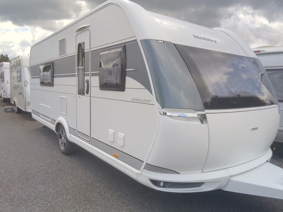 caravane HOBBY  EXCELLENT 560 WFU modèle 2022