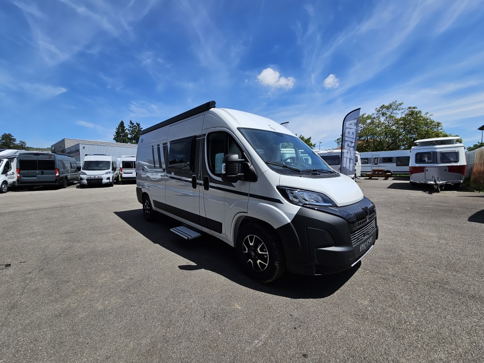 camping car CARADO  CVE 600 modèle 2025