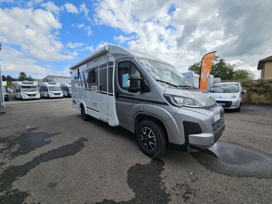 camping car CARADO  PRO + V337 modèle 2025
