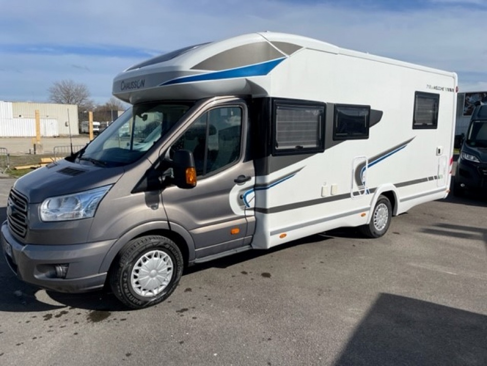 camping car CHAUSSON  WELCOME 718 EB mod&egrave;le 2015