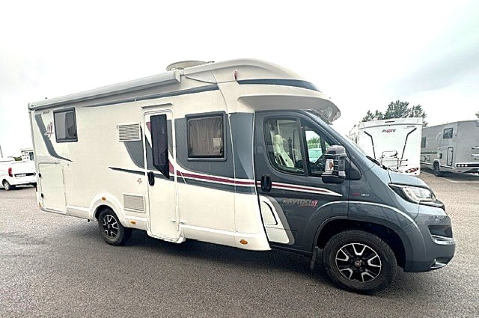 camping car RAPIDO  PREMIUM 696F mod&egrave;le 2018
