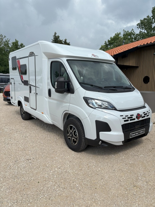 camping car BURSTNER  TRAVEL VAN T 590G SANDY GREY T modèle 2025