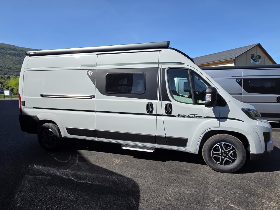 camping car FONT VENDOME  LEADER CAMP BVA modèle 2026