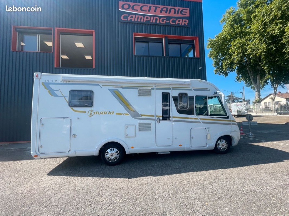 camping car BAVARIA  I 700 modèle 2016
