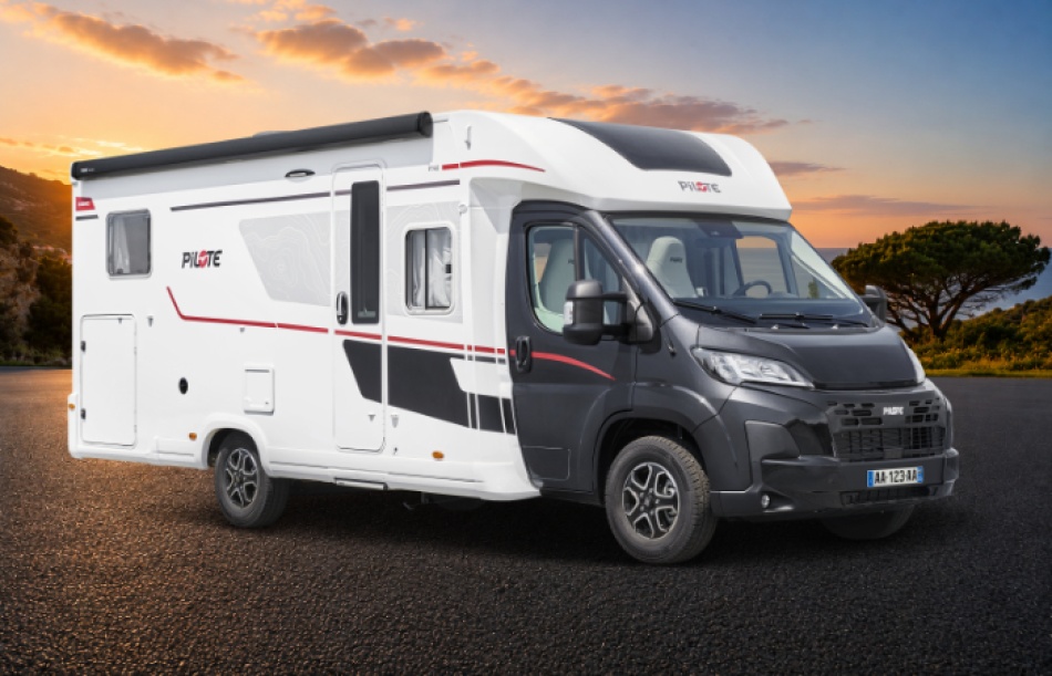 camping car PILOTE  P740FC P740FC EVIDENCE mod&egrave;le 2026