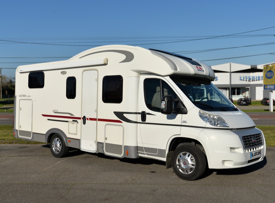 camping car ADRIA  MATRIX AXESS M670 SC mod&egrave;le 2012