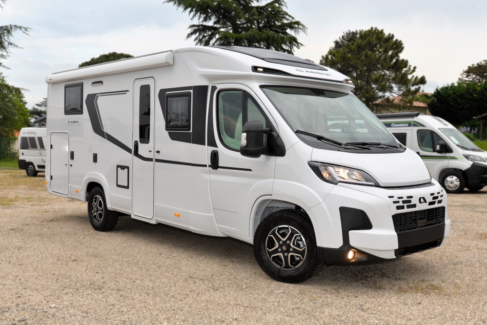 camping car ADRIA  COMPACT SELECT DC mod&egrave;le 2026