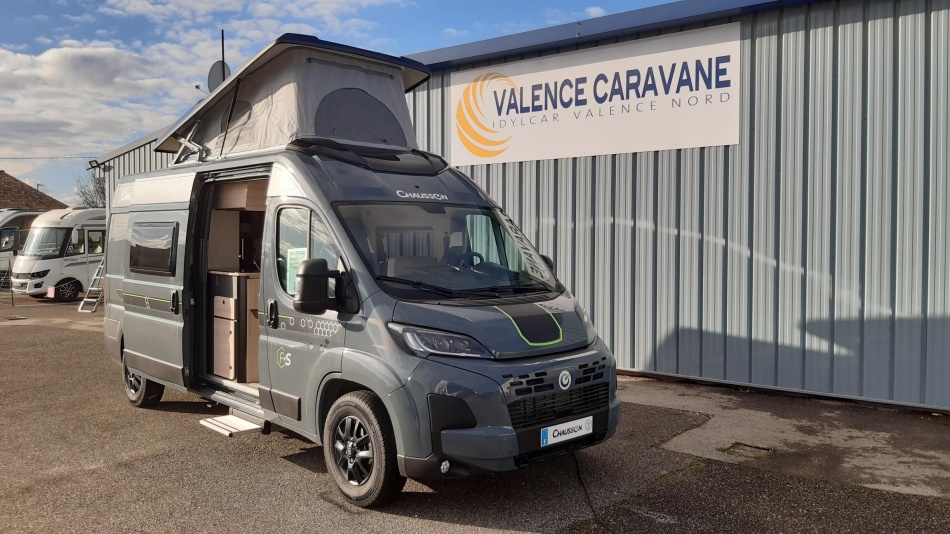 camping car CHAUSSON  LINE F&S modèle 2025