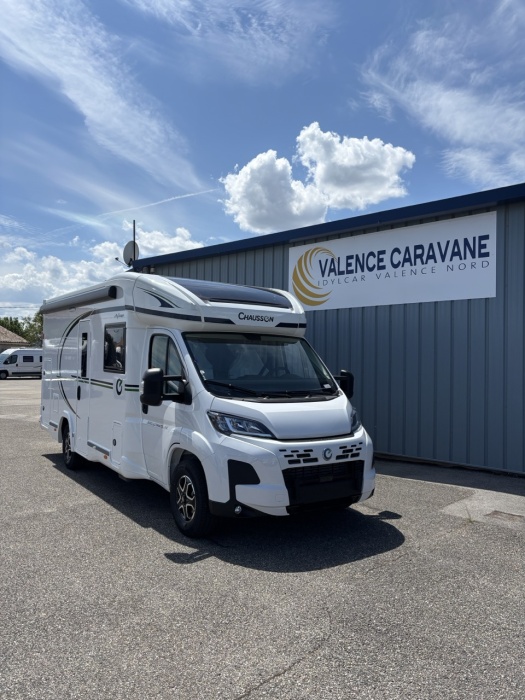 camping car CHAUSSON  ULTIMATE LINE 640 modèle 2026